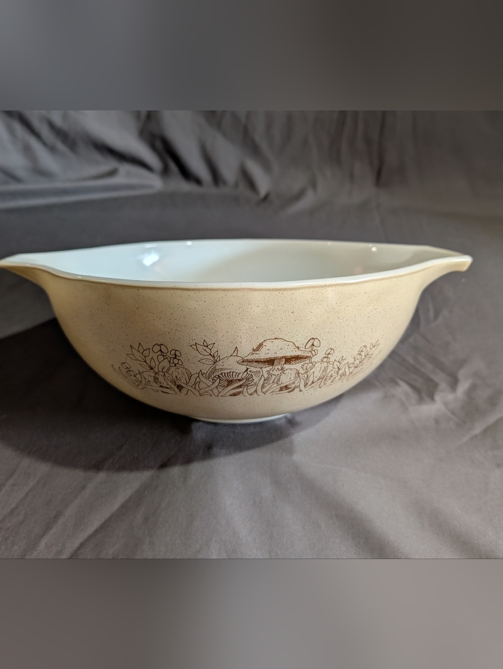Vtg Pyrex Forest Fancies Mushroom 444 Cinderella Nesting Mixing Bowl Large